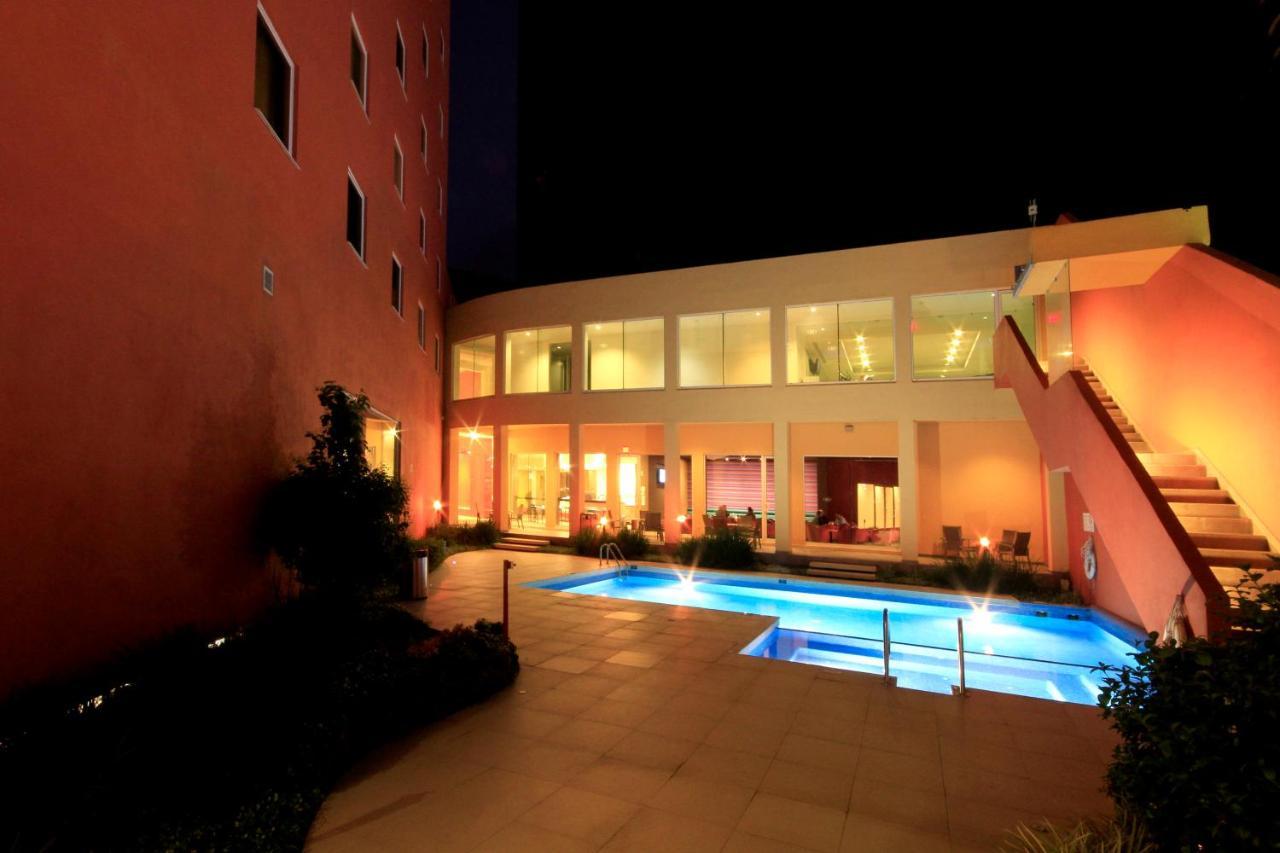 Crowne Plaza Monterrey Aeropuerto By Ihg Hotell Eksteriør bilde